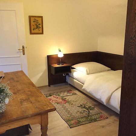 Haus Litzbruck Hotel Дюселдорф Екстериор снимка