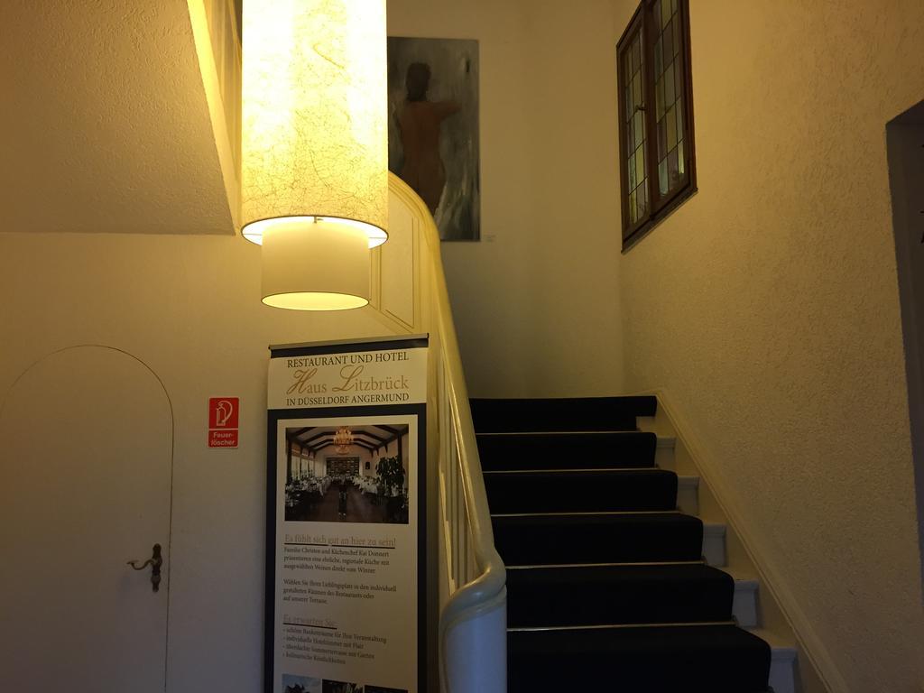 Haus Litzbruck Hotel Дюселдорф Екстериор снимка