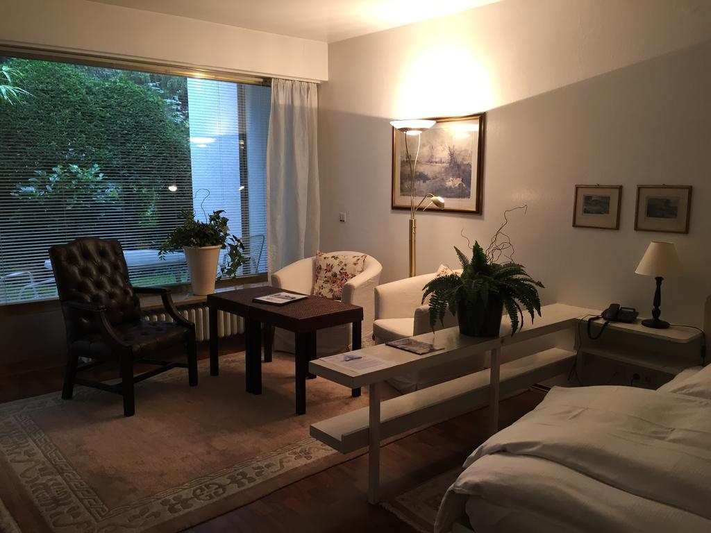 Haus Litzbruck Hotel Дюселдорф Стая снимка
