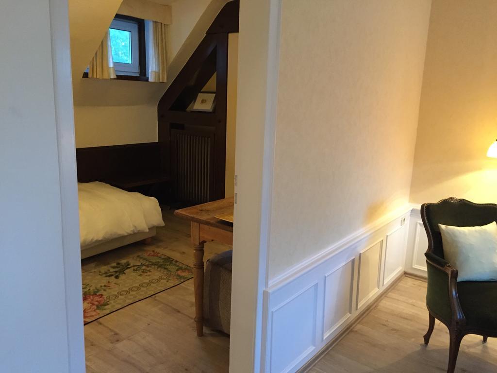 Haus Litzbruck Hotel Дюселдорф Екстериор снимка
