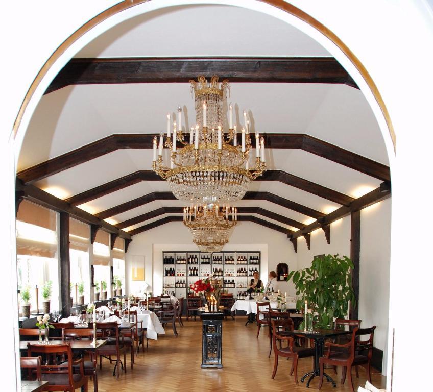 Haus Litzbruck Hotel Дюселдорф Екстериор снимка