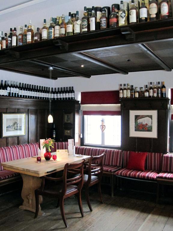 Haus Litzbruck Hotel Дюселдорф Екстериор снимка