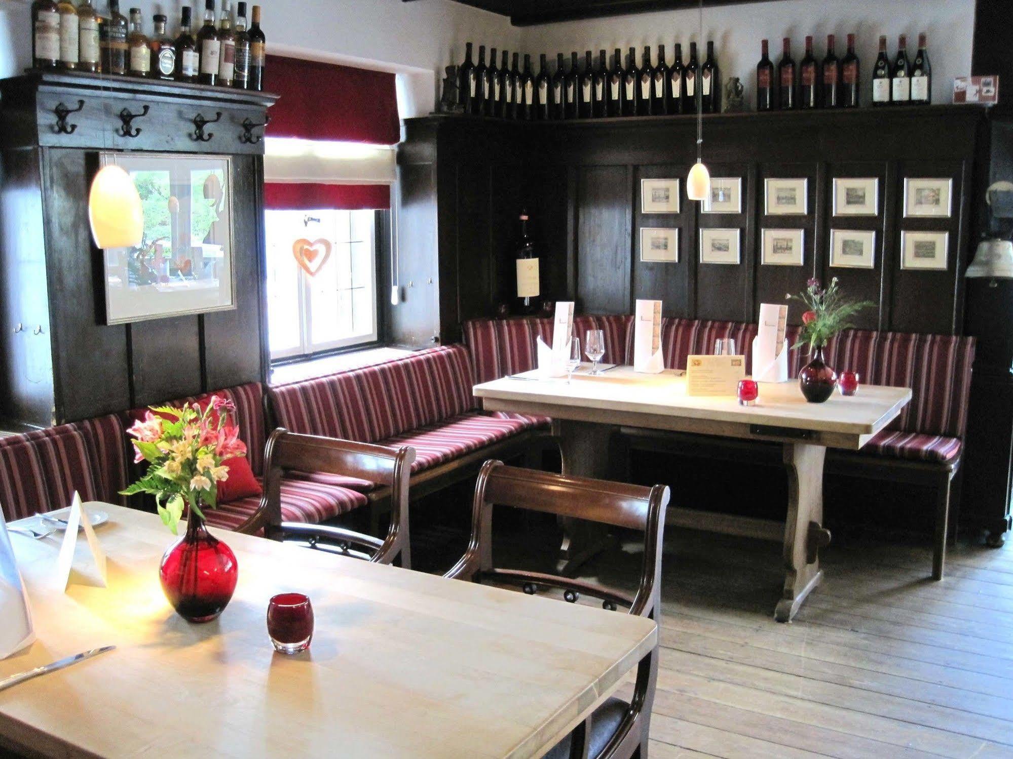 Haus Litzbruck Hotel Дюселдорф Екстериор снимка